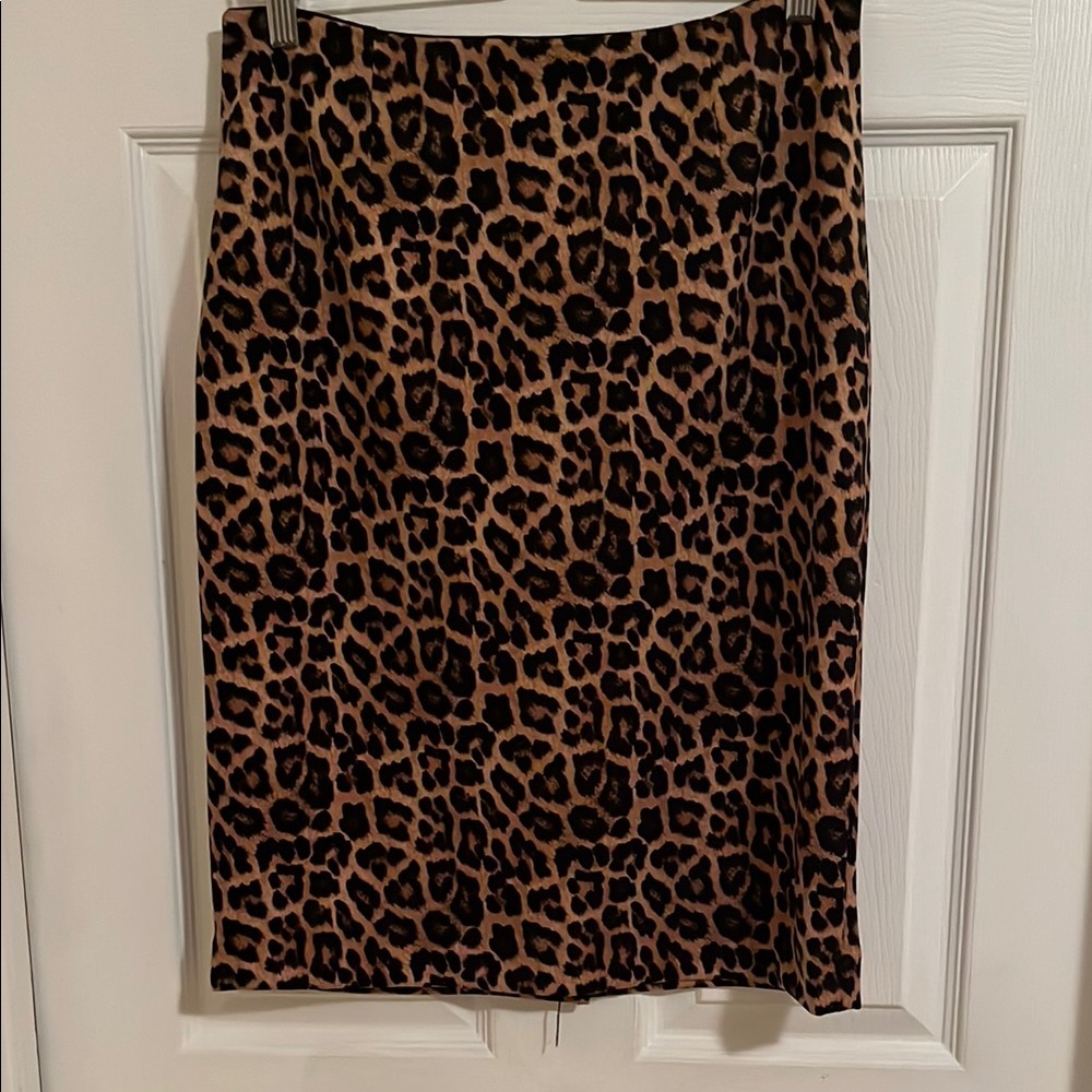 MICHAEL KORS Leopard Print Midi Skirt -Size 8